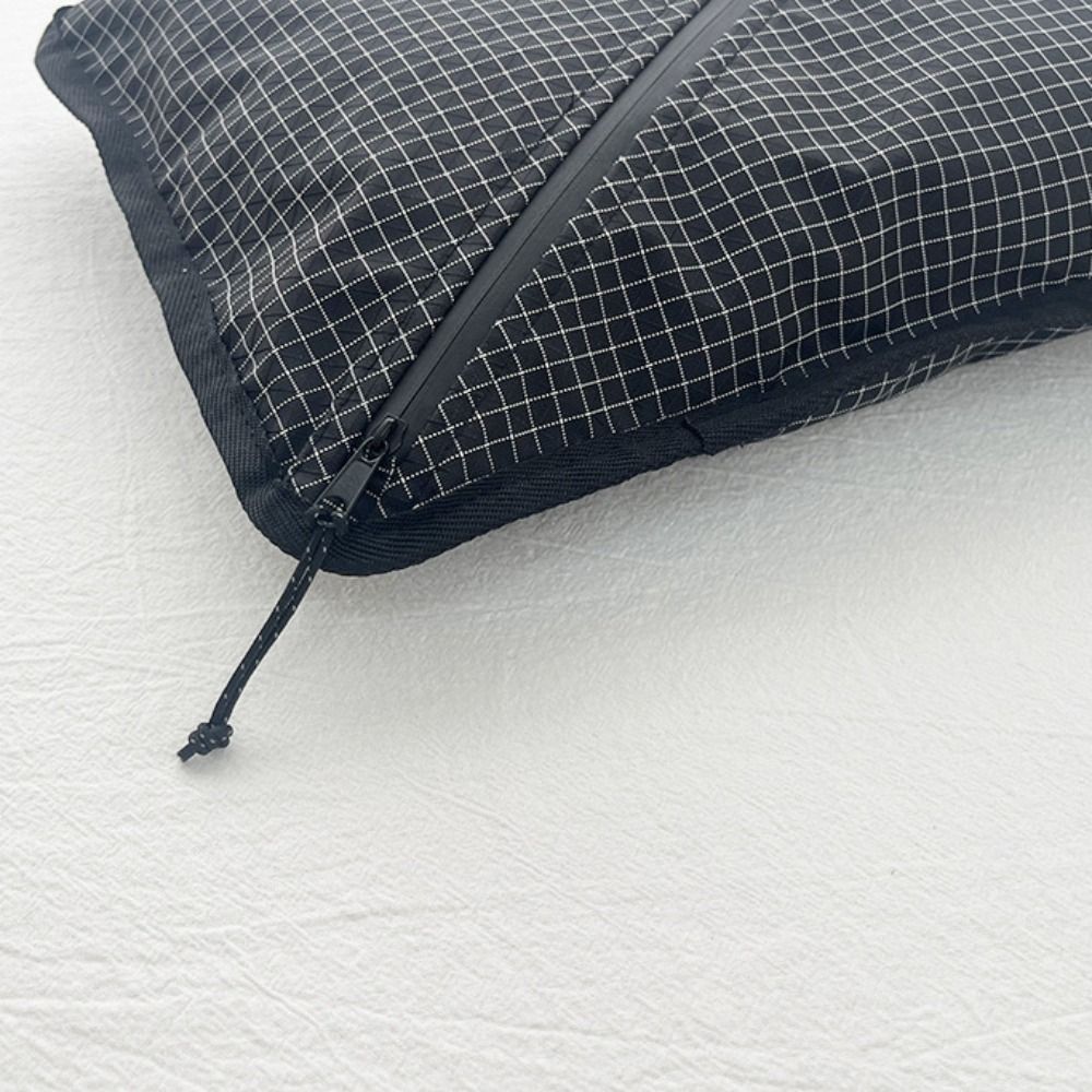 Duurzame 2-in-1 kussen-opbergt - Camp Pillow Compressible recensie en prijs